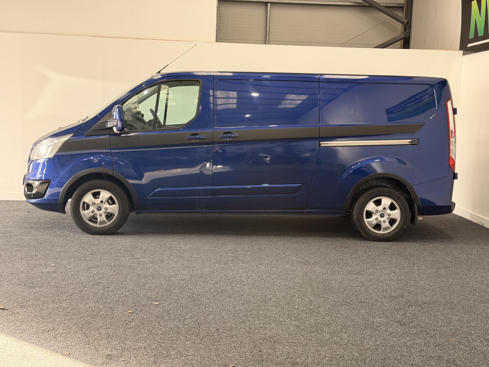 Ford Transit Custom 2.0 TDCi 290 Limited Panel Van 5dr Diesel Manual L1 H1 (171 g/km, 168 bhp)