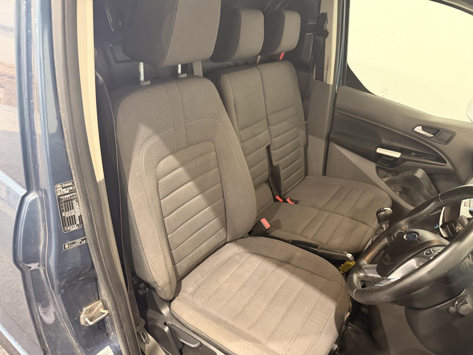 Ford Transit Connect 1.5 240 EcoBlue Limited Panel Van 5dr Diesel Manual L2 Euro 6 (s/s) (120 ps)