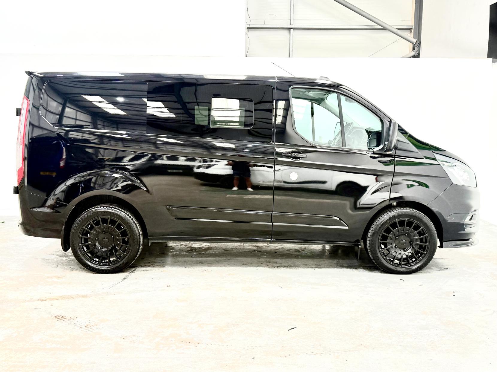 Ford Transit Custom Camper Van Motorhome Euro 6 ULEZ Camper Van Transit Custom 2.0 Conversion