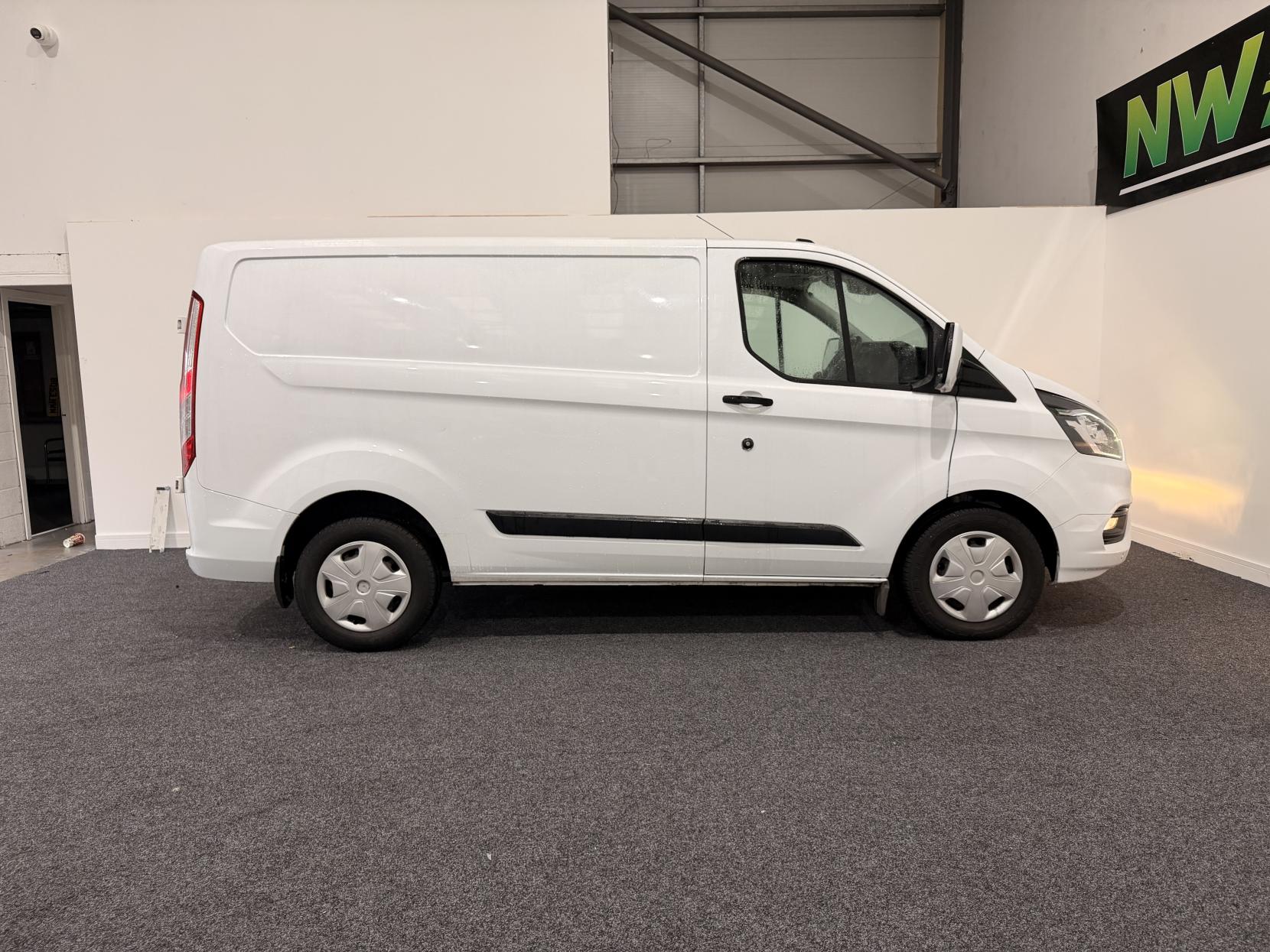 Ford Transit Custom 2.0 340 EcoBlue Trend Panel Van 5dr Diesel Manual L1 H1 Euro 6 (s/s) (130 ps)
