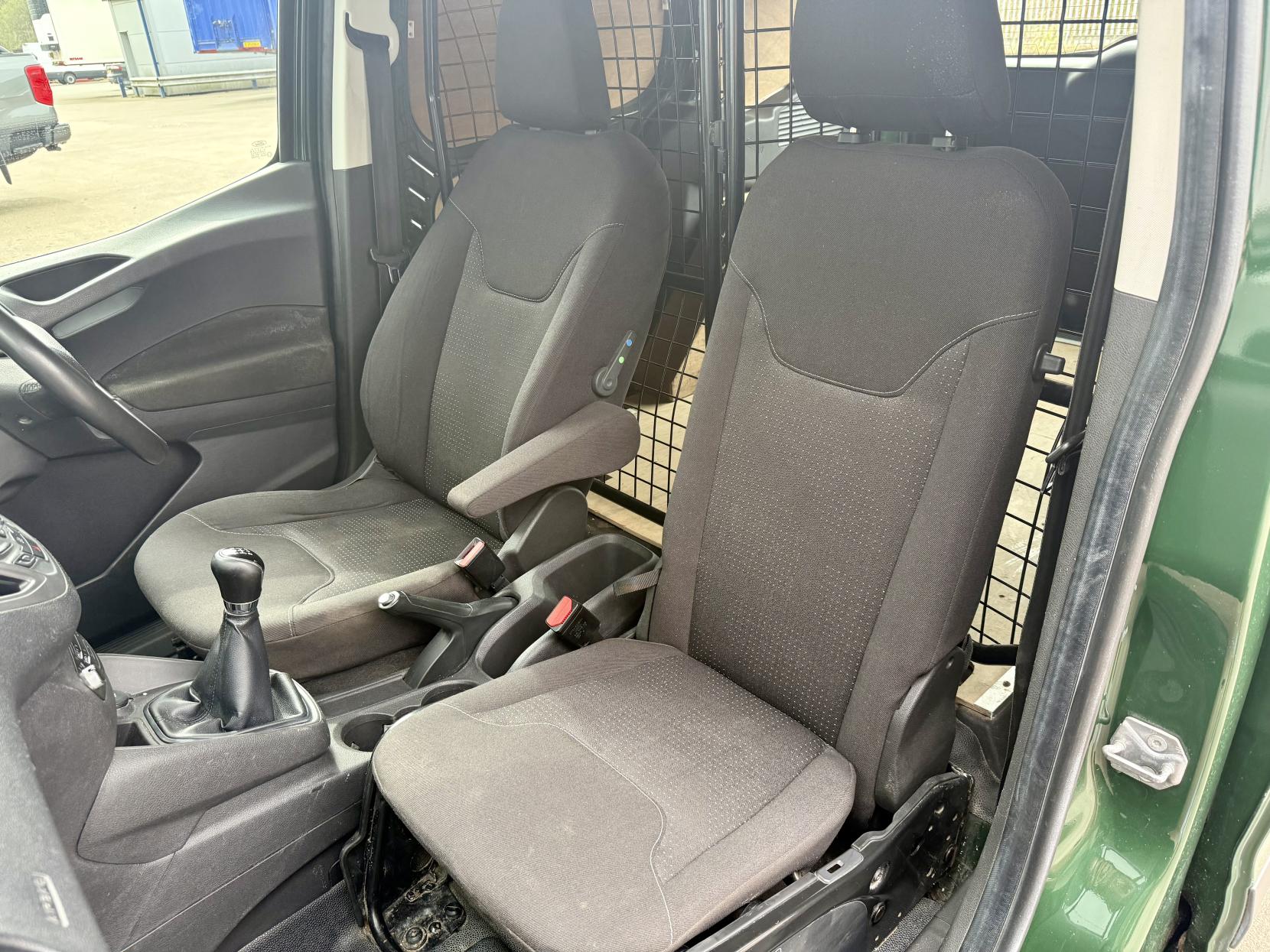 Ford Transit Courier 1.5 TDCi Trend Panel Van 5dr Diesel Manual L1 Euro 5 (75 ps)