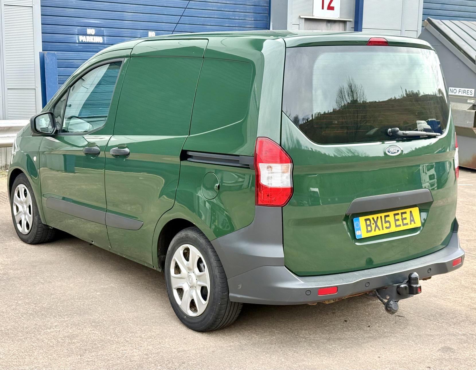 Ford Transit Courier 1.5 TDCi Trend Panel Van 5dr Diesel Manual L1 Euro 5 (75 ps)