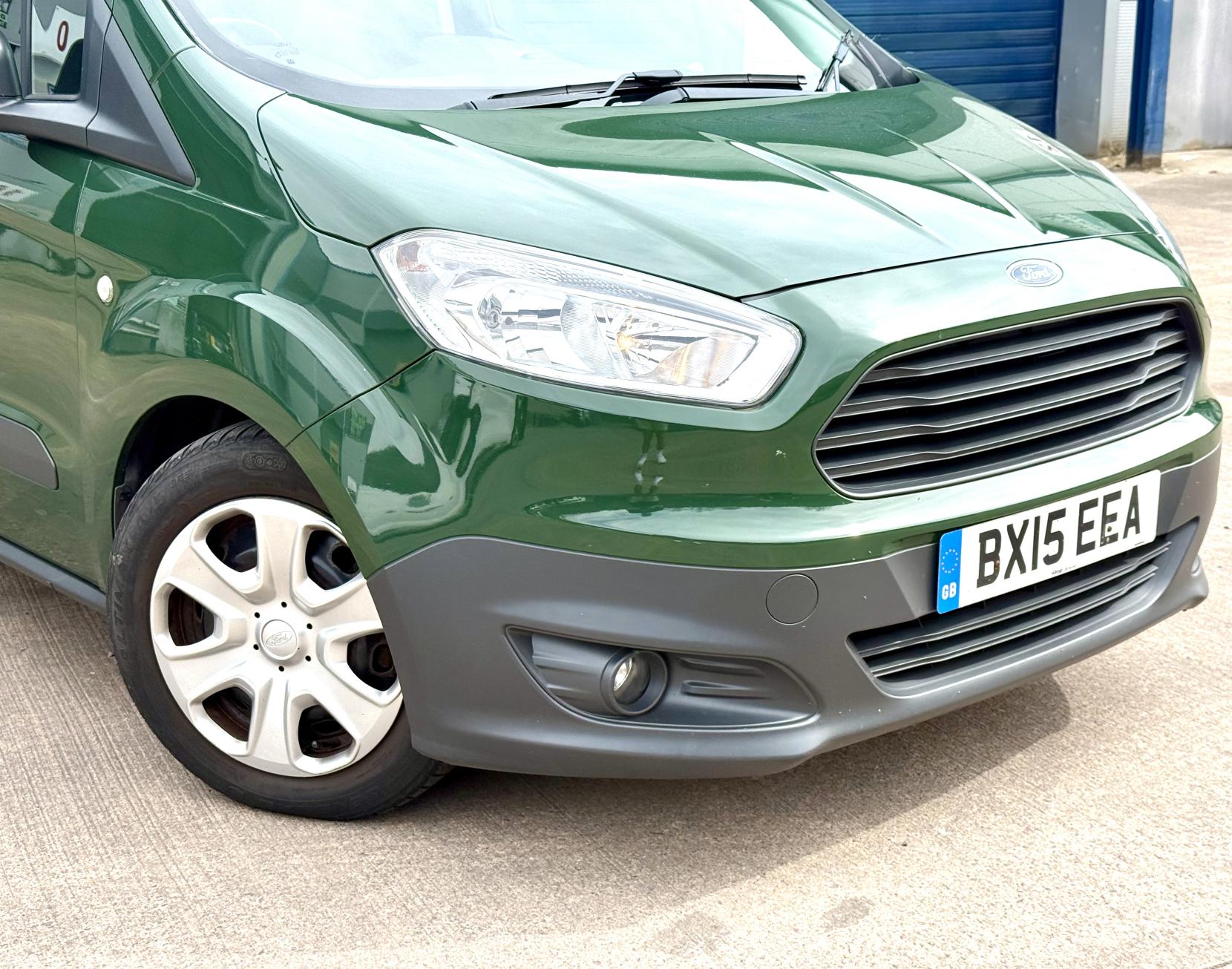 Ford Transit Courier 1.5 TDCi Trend Panel Van 5dr Diesel Manual L1 Euro 5 (75 ps)
