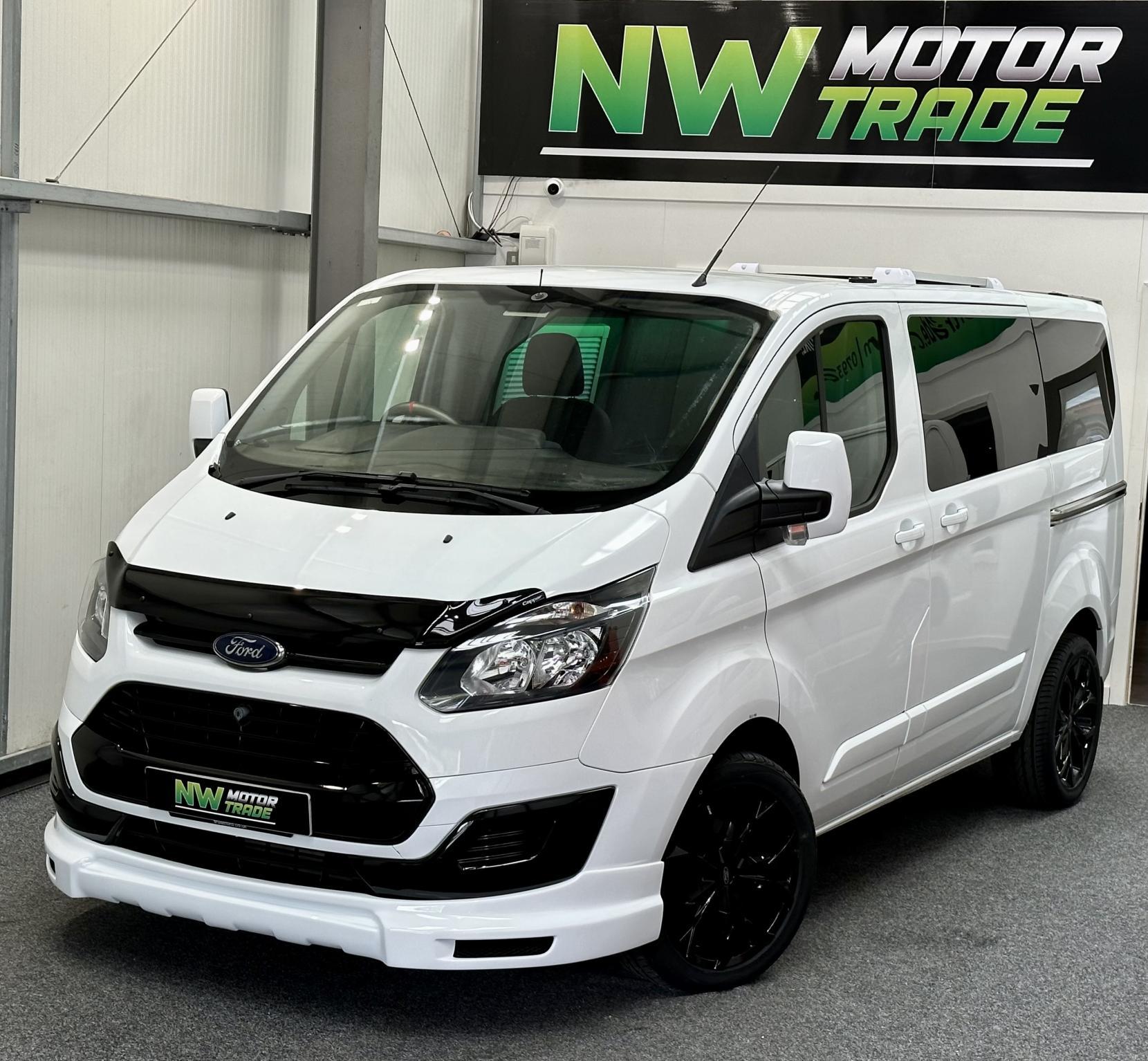 Ford Transit Custom Camper Van Motorhome Twin Sliding Door 2.2 Camper Van Motorhome Twin Sliding Door