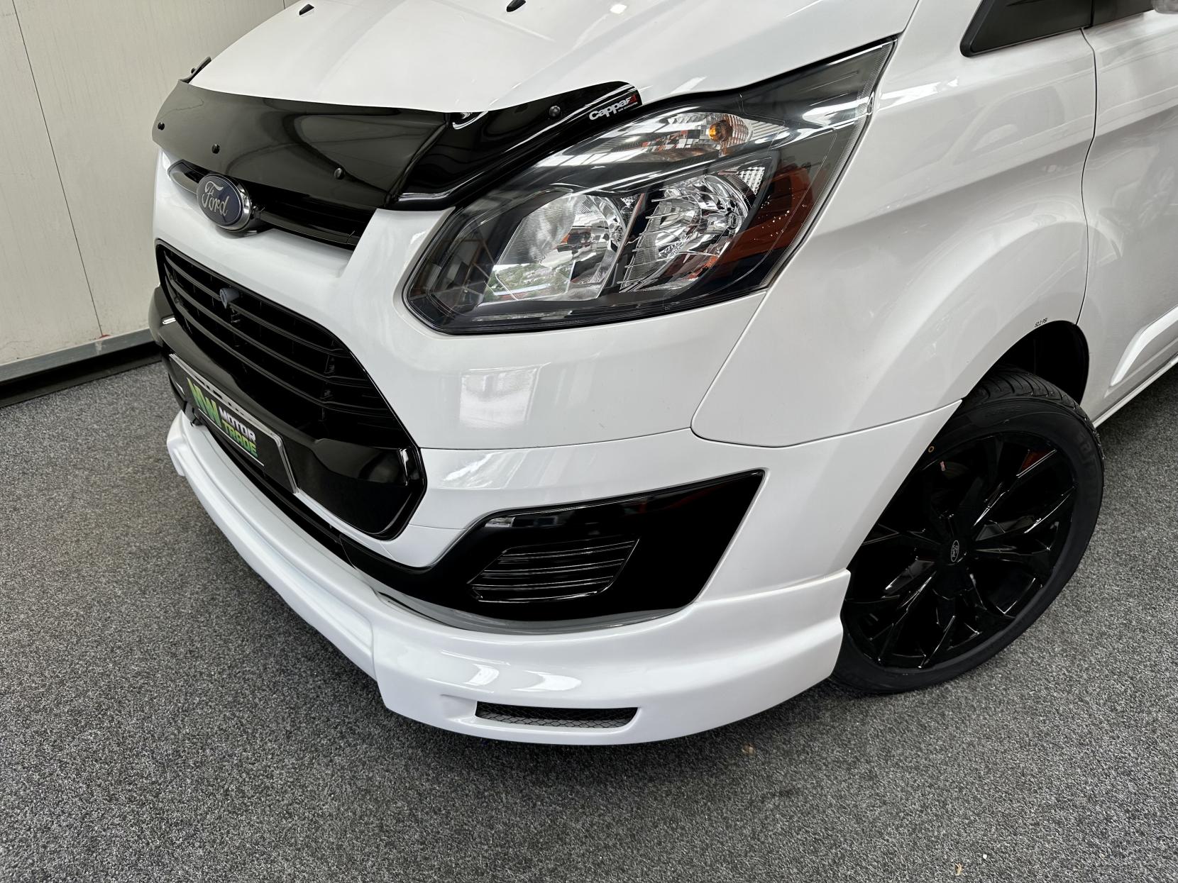 Ford Transit Custom Camper Van Motorhome Twin Sliding Door 2.2 Camper Van Motorhome Twin Sliding Door