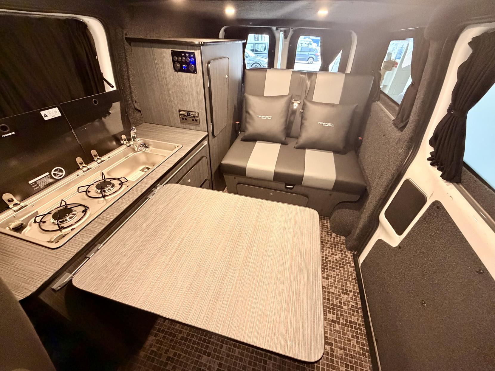 Ford Transit Custom Camper Van Motorhome 2.2 Camper Van Motorhome Twin Sliding Door