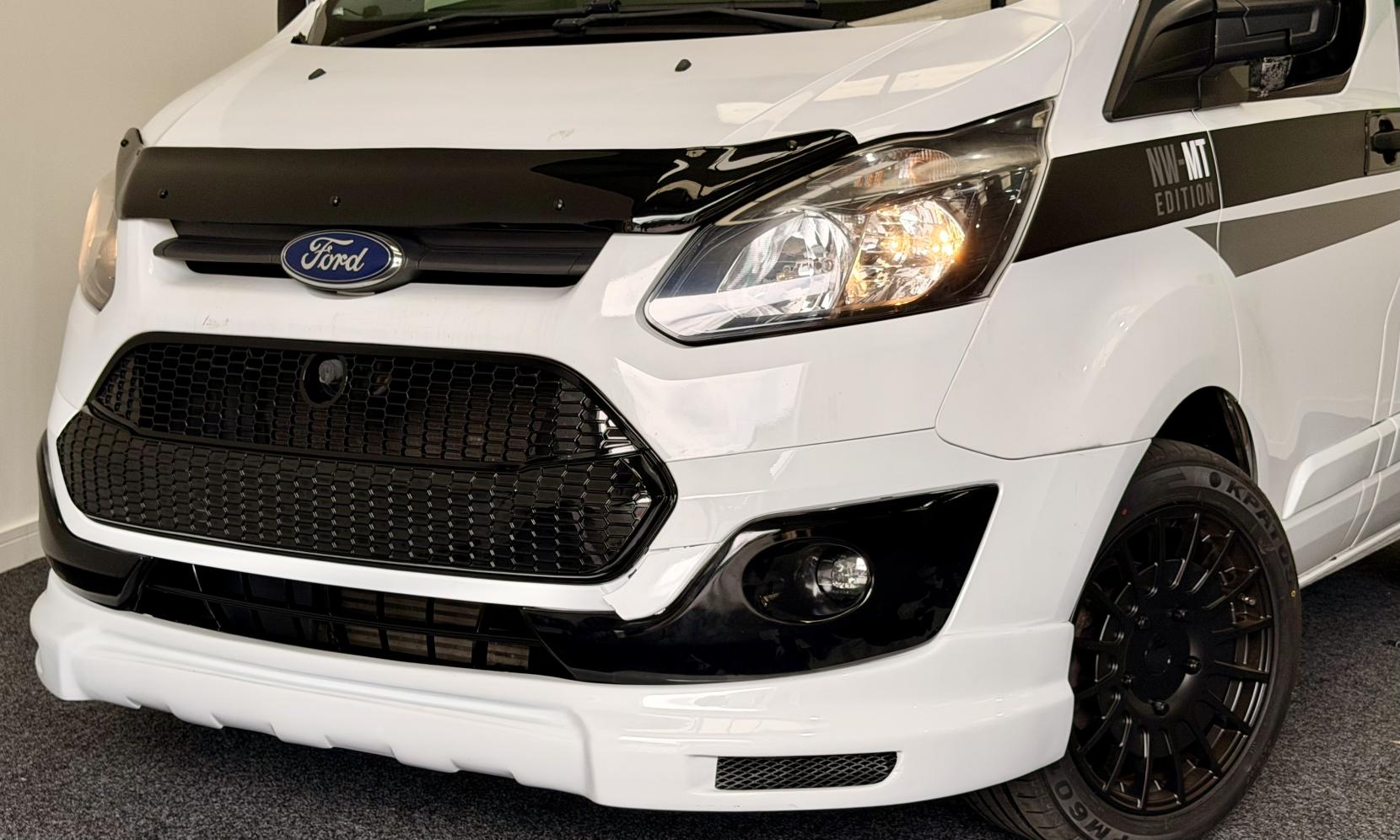 Ford Transit Custom Camper Van Motorhome 2.2 Camper Van Motorhome Twin Sliding Door
