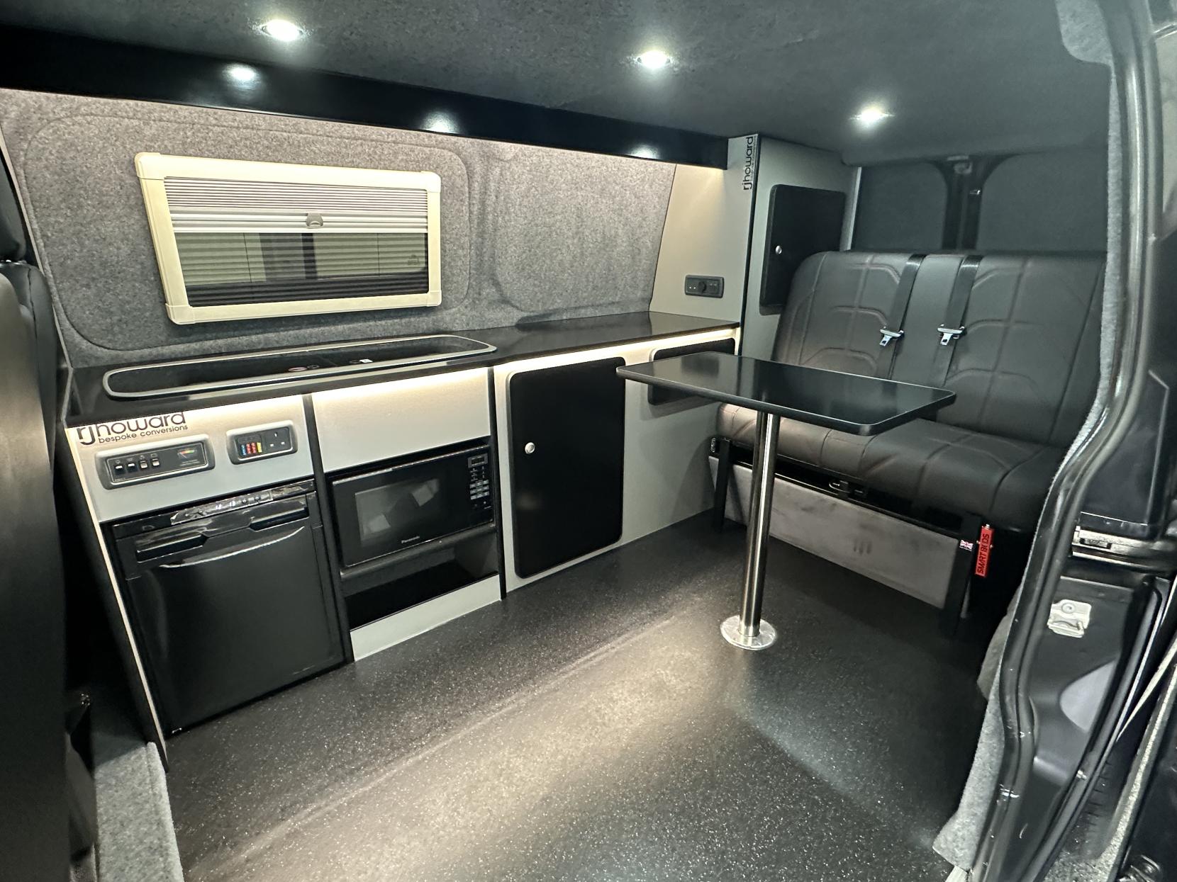 Ford Transit Custom 2.0 TDCi 290 Limited Camper Van Diesel Manual L1 SWB(157 g/km, 128 bhp)