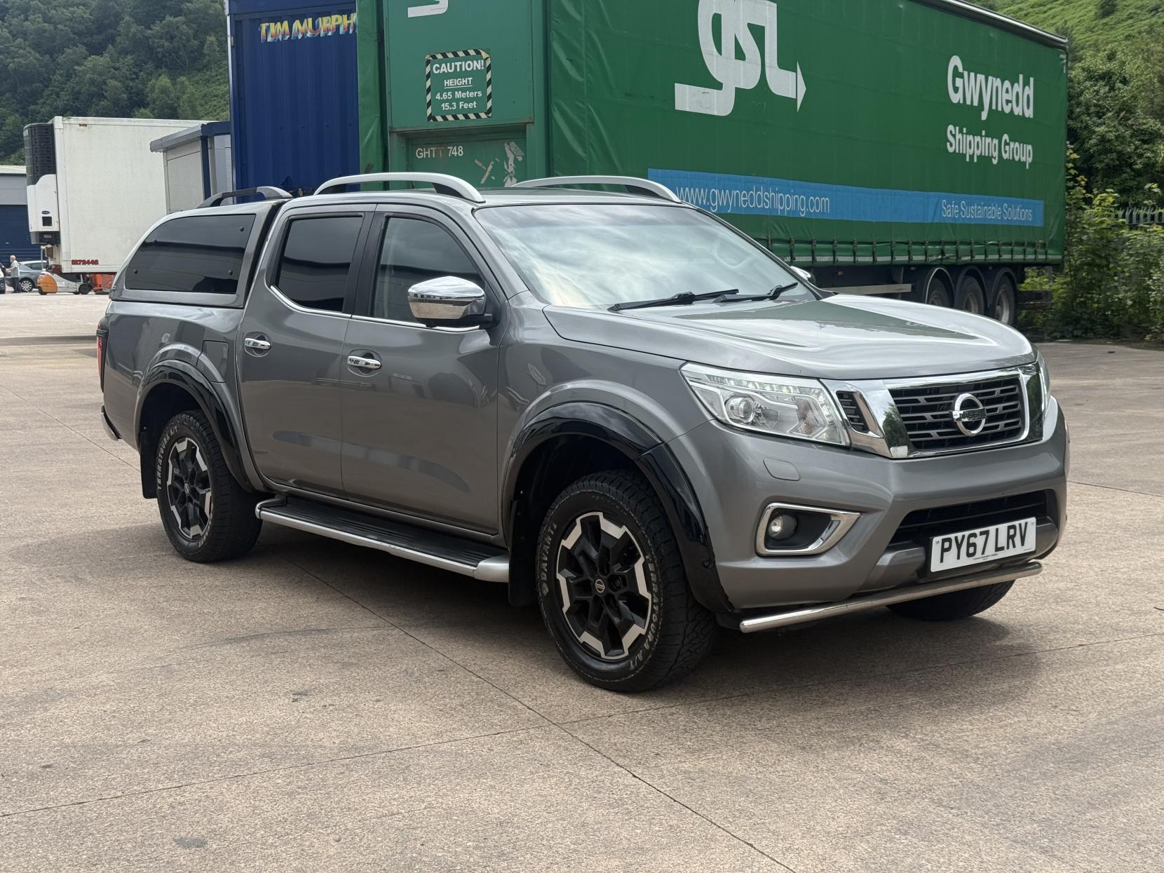 Nissan Navara 2.3 dCi Tekna Pickup Double Cab 4dr Diesel Manual 4WD Euro 6 (s/s) (190 ps)