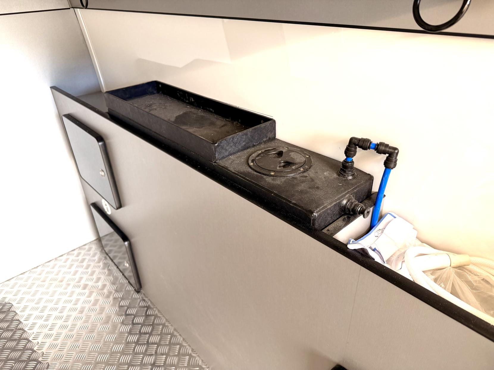 Volkswagen Crafter Motorhome Race Van Camper Van  2.0 VW Crafter Camper Van Race Van Garage