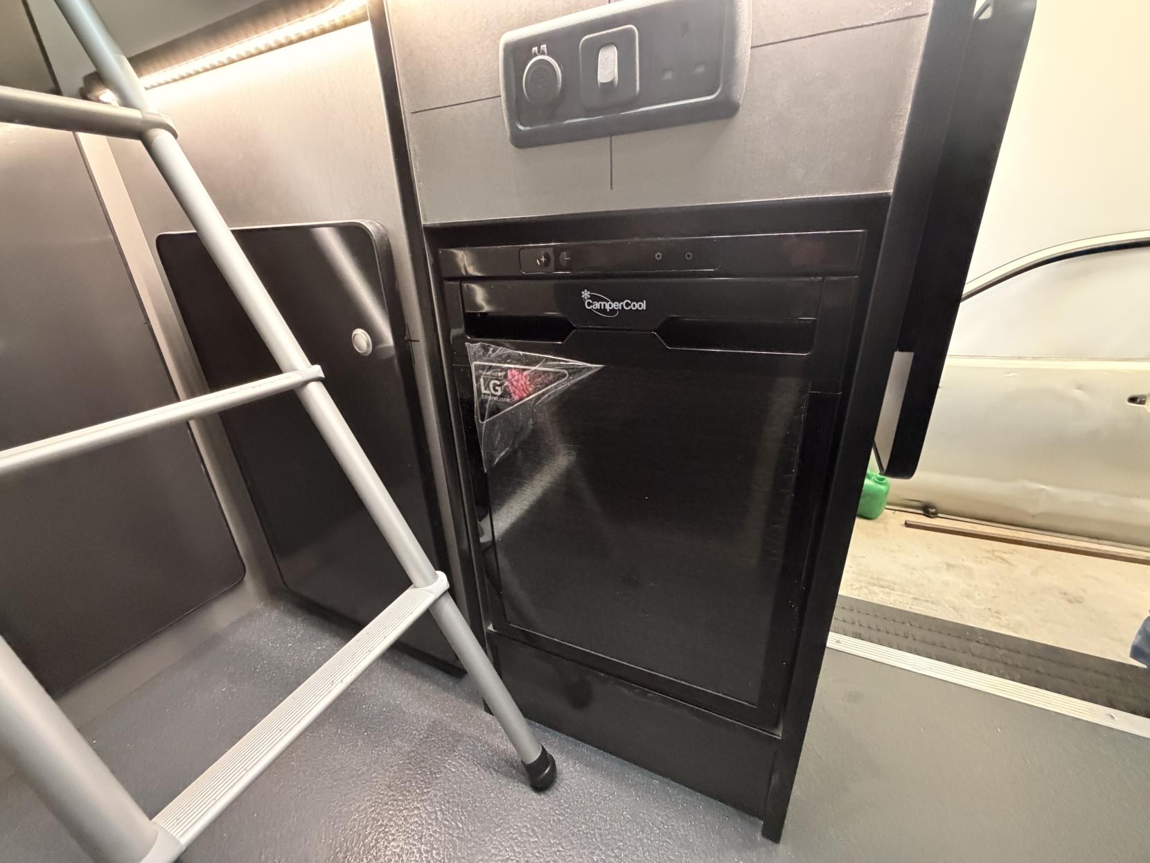 Volkswagen Crafter Motorhome Race Van Camper Van  2.0 VW Crafter Camper Van Race Van Garage