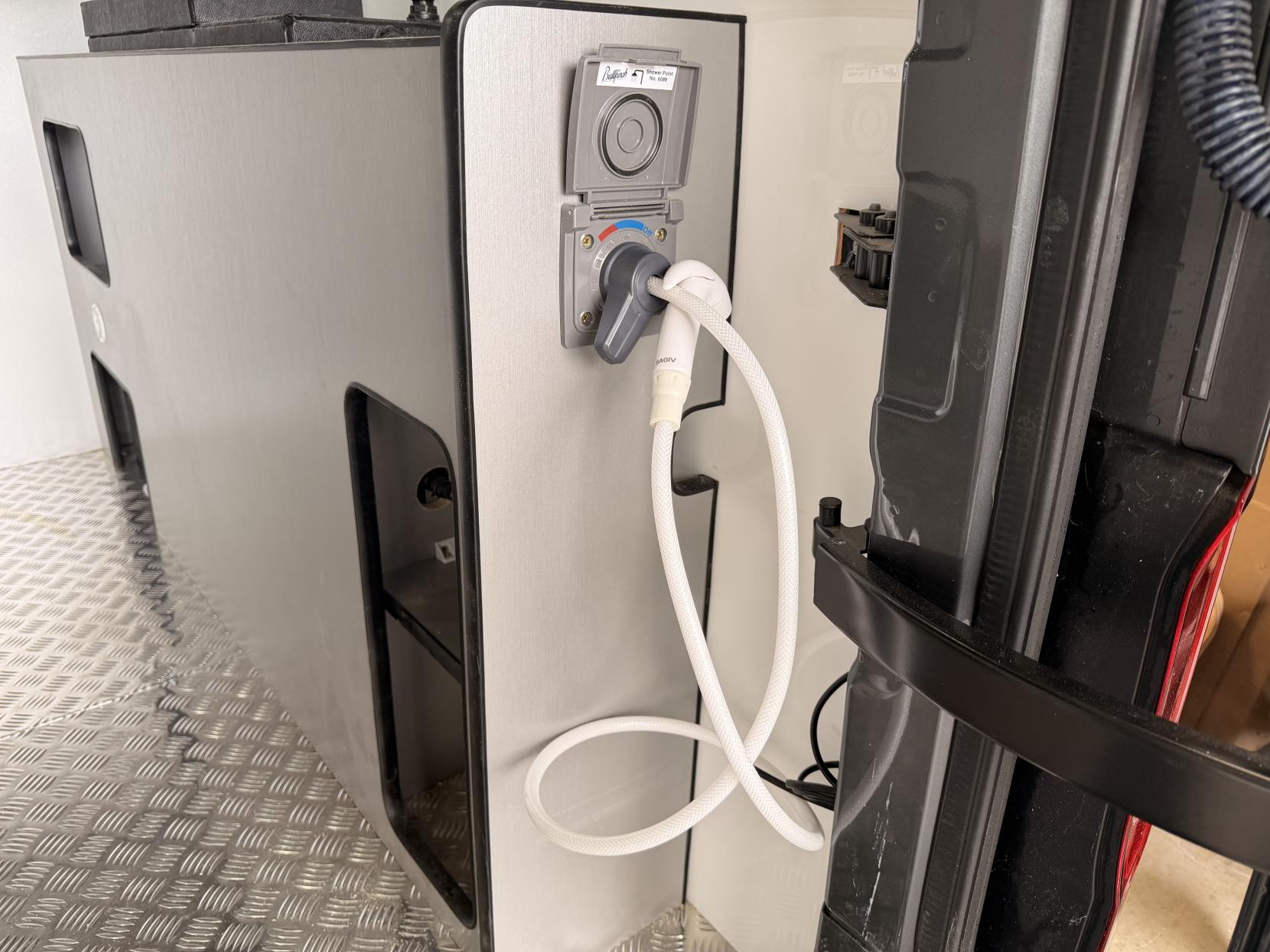 Volkswagen Crafter Motorhome Race Van Camper Van  2.0 VW Crafter Camper Van Race Van Garage