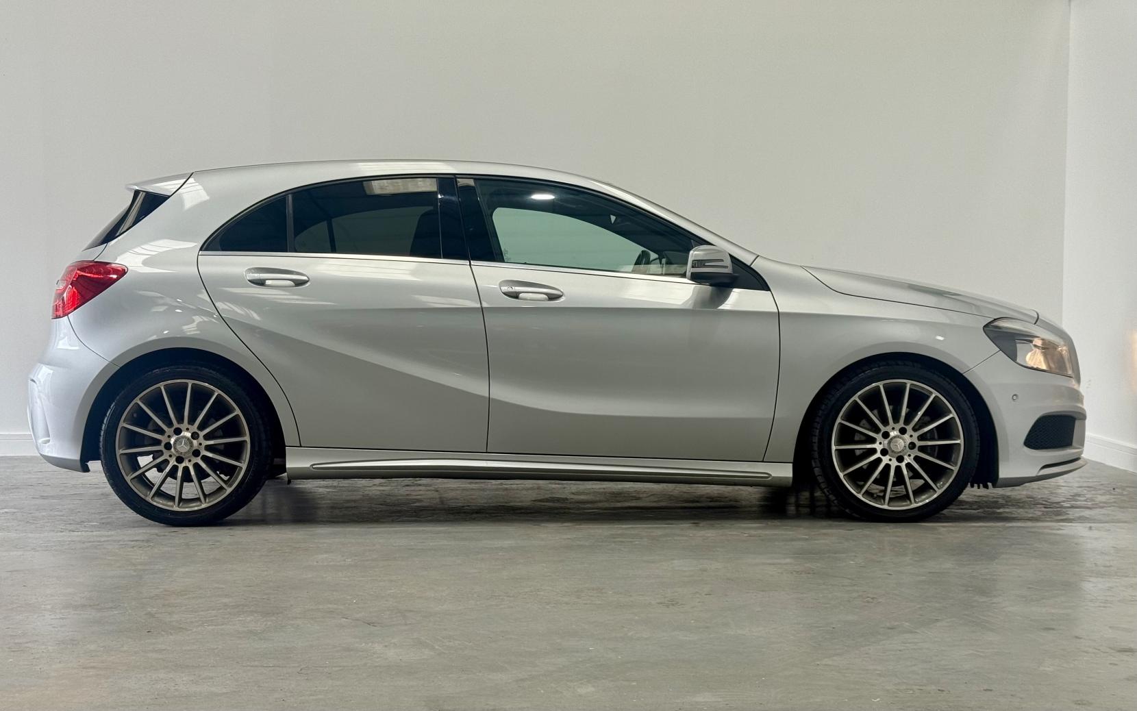 Mercedes-Benz A Class 2.1 A200 CDI AMG Sport Hatchback 5dr Diesel Manual Euro 6 (s/s) (136 ps)