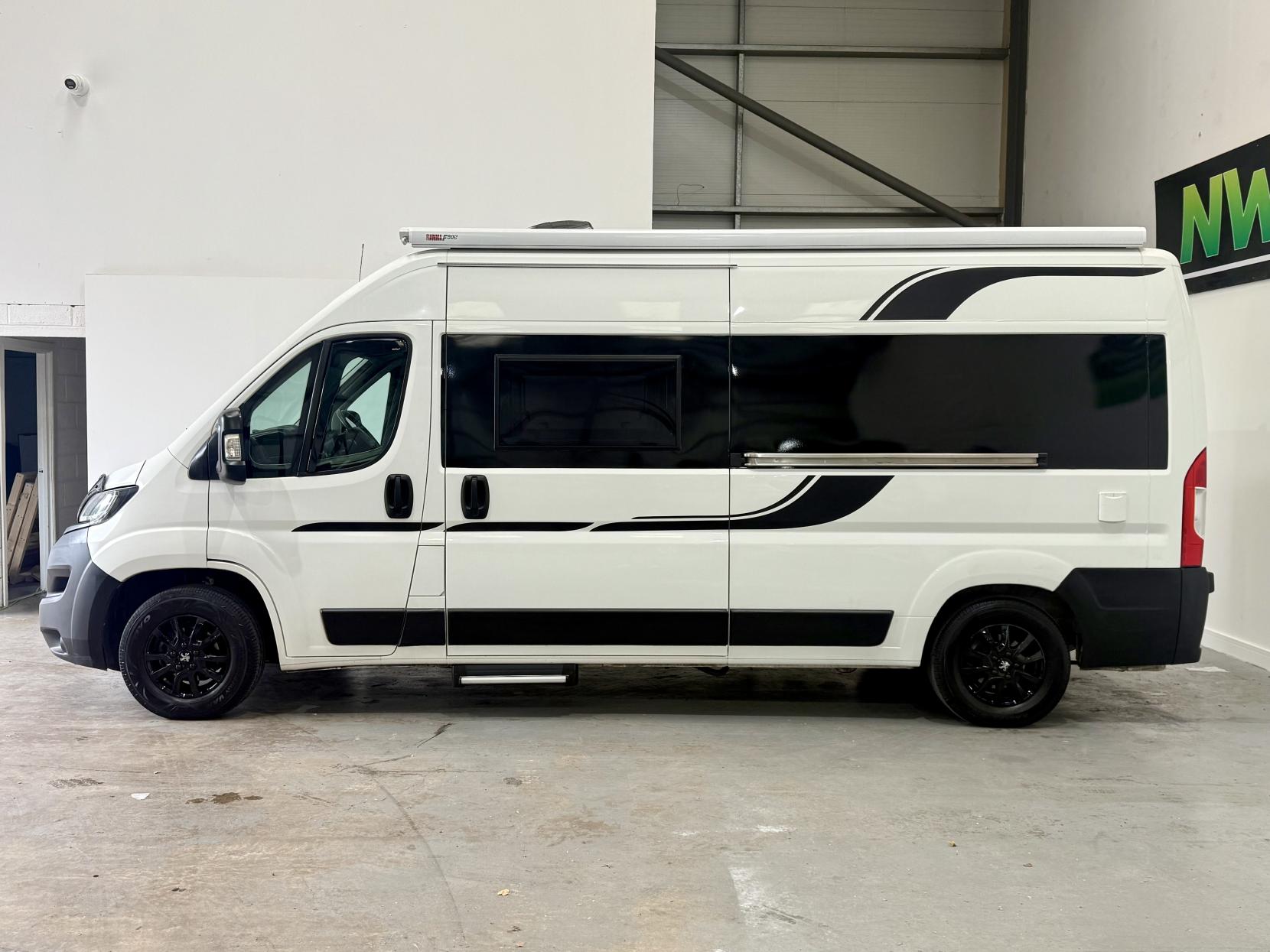Peugeot Boxer Camper Converted Motorhome 2.2 BlueHDi 335 Professional Camper Van Motorhome Diesel Manual L3 H2 Euro 6 (s/s) (140 ps)