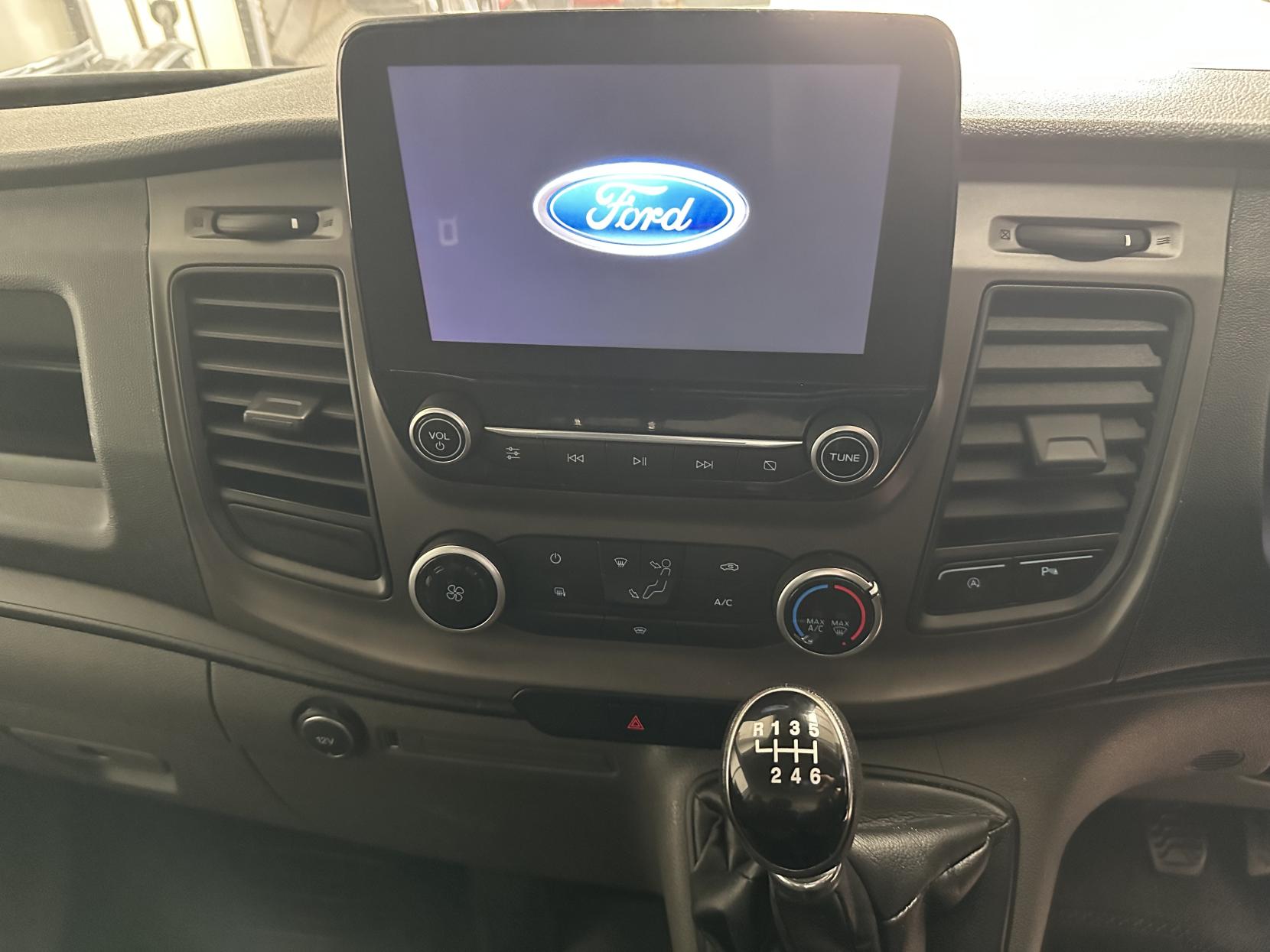 Ford Transit Custom Camper Van Motorhome 2.0 Transit Custom Diesel Camper Van Motorhome Euro 6