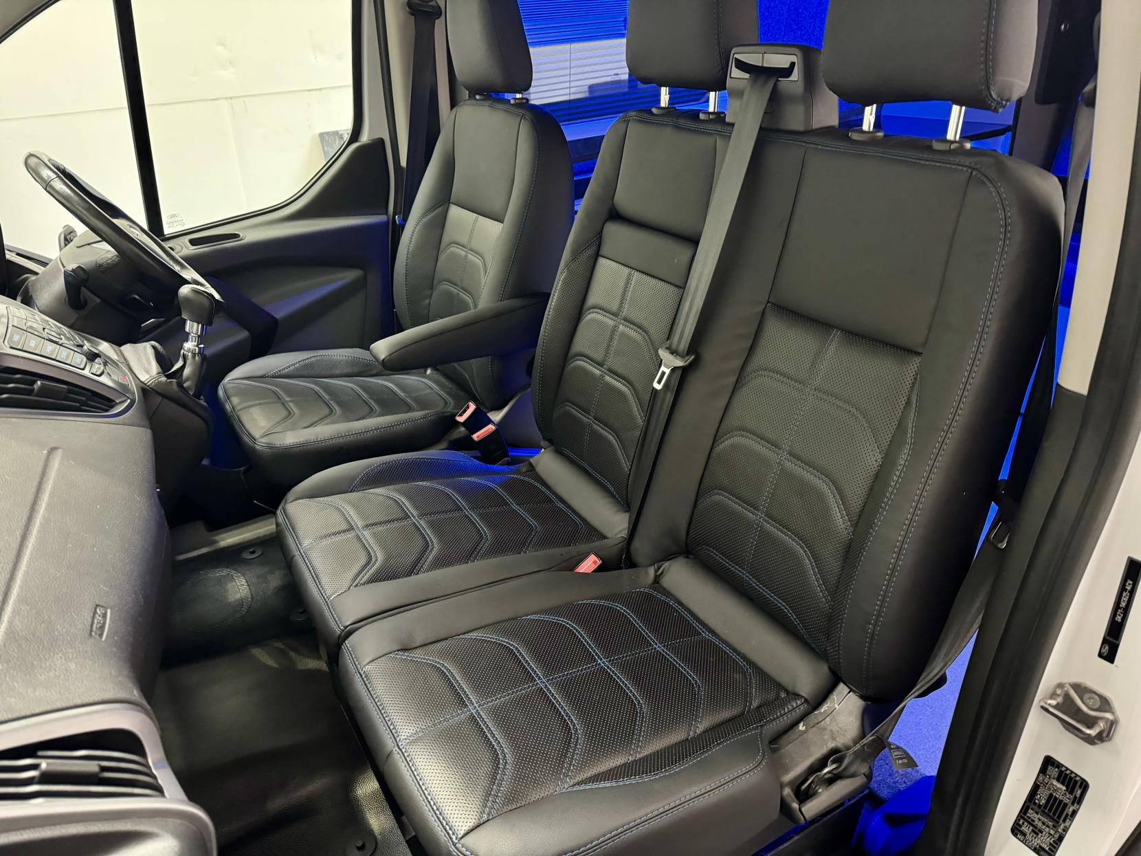 Ford Transit Custom Camper Van Motorhome 2.0 Transit Custom Diesel Camper Van Motorhome Euro 6