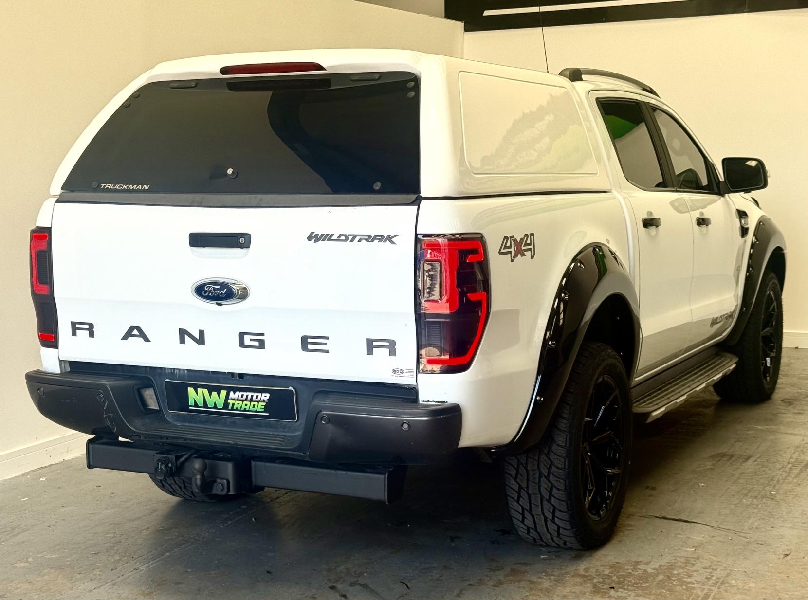 Ford Ranger 3.2 TDCi Wildtrak Pickup Double Cab 4dr Diesel Auto 4WD Euro 5 (200 ps)