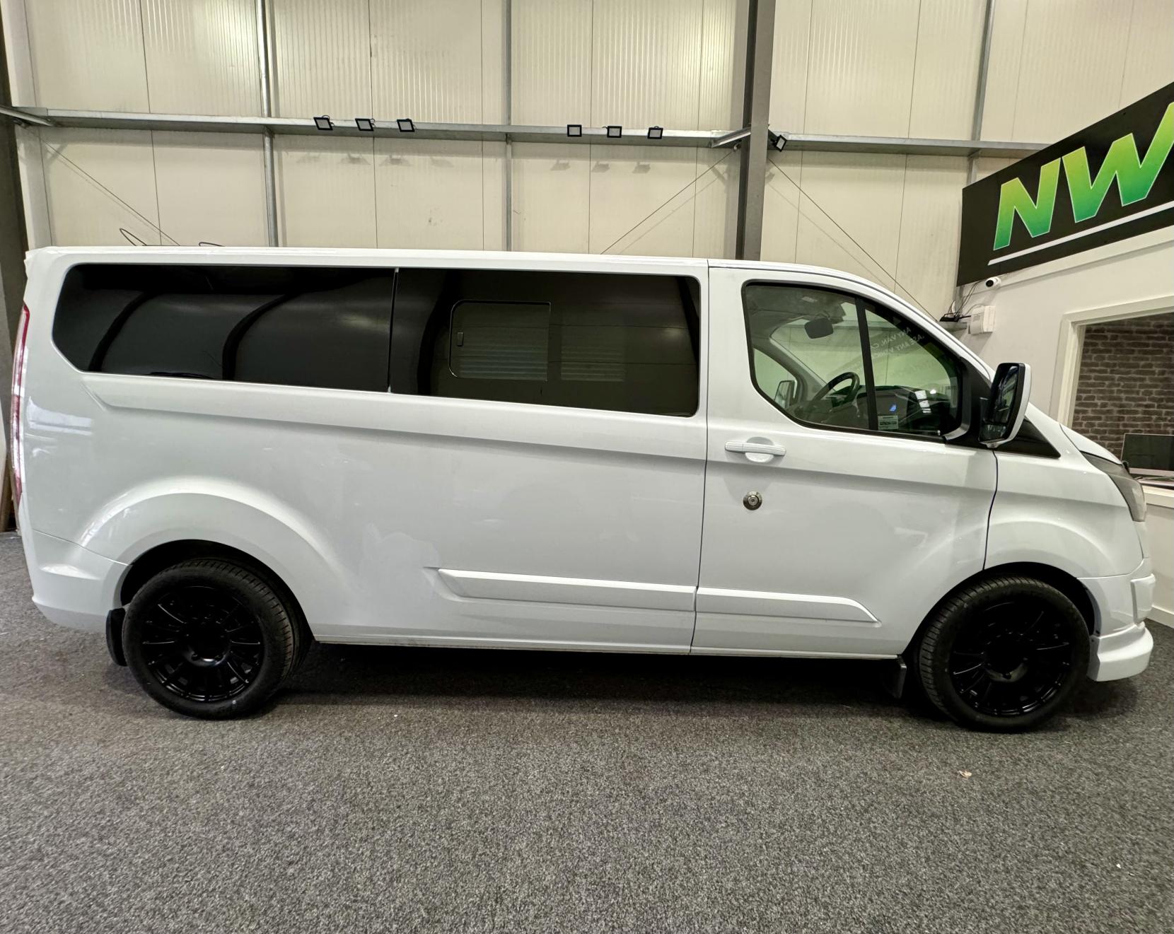 Ford Transit Custom Camper Van Motorhome LWB With Solar & Tailgate 2.2 LWB CAMPER VAN WITH TAILGATE AND AIR CON