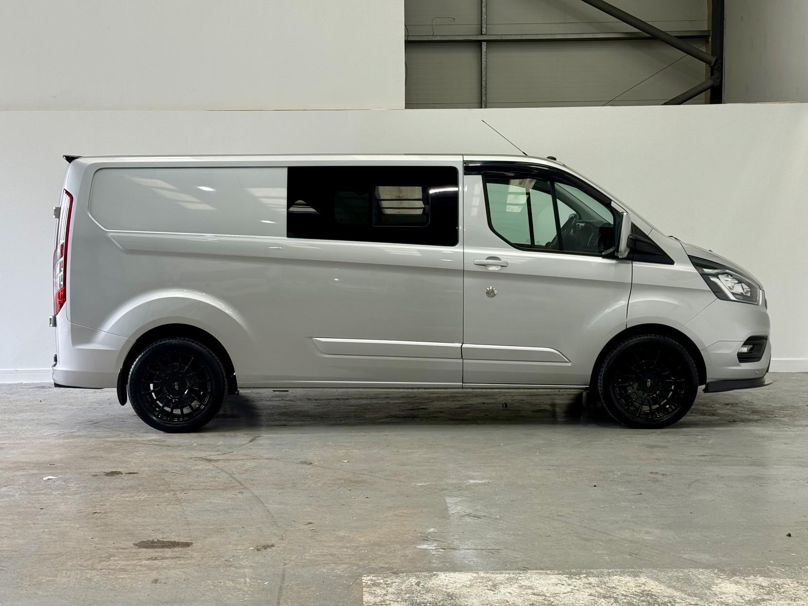 Ford Transit Custom 2.0 300 EcoBlue Limited Panel Van 5dr Diesel Manual L2 H1 Euro 6 (130 ps)