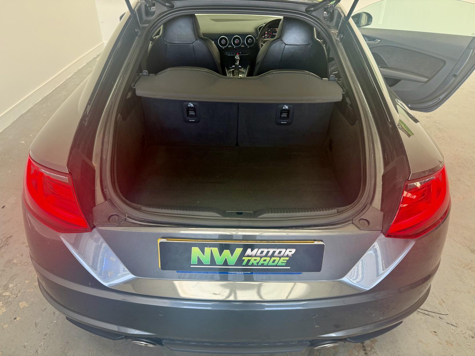 Audi TT 2.0 TDI Black Edition Coupe 3dr Diesel S Tronic quattro Euro 6 (s/s) (184 ps)