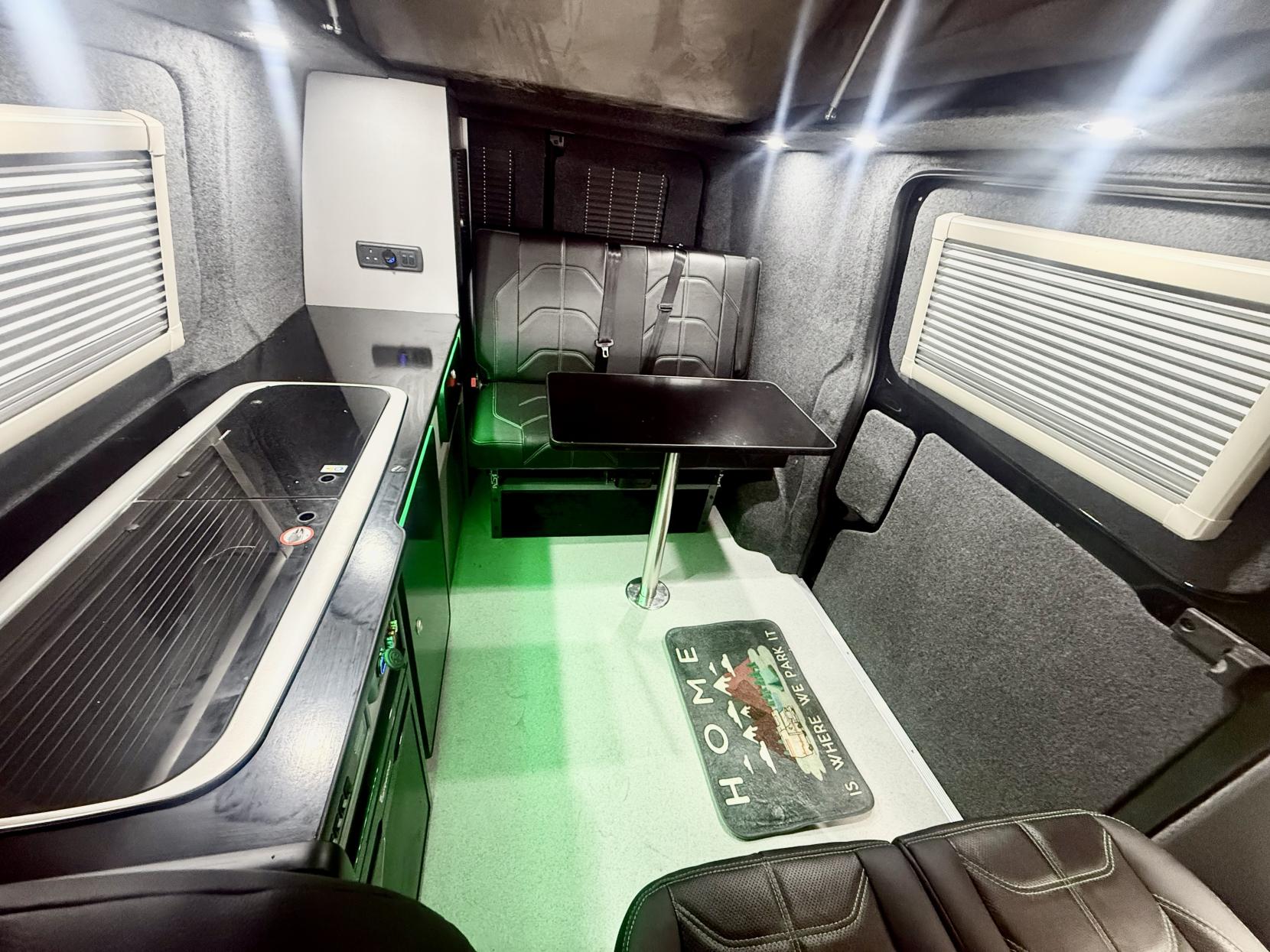 Ford Transit Custom Camper Van Motorhome Euro 6 ULEZ 4 Berth Pop Top 2.0 280 EcoBlue Limited Camper Van Converted 4 Berth Pop Top