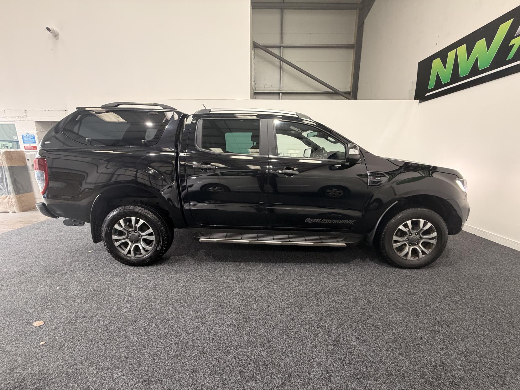 Ford Ranger 2.0 EcoBlue Wildtrak Pickup Double Cab 4dr Diesel Auto 4WD Euro 6 (s/s) (213 ps)