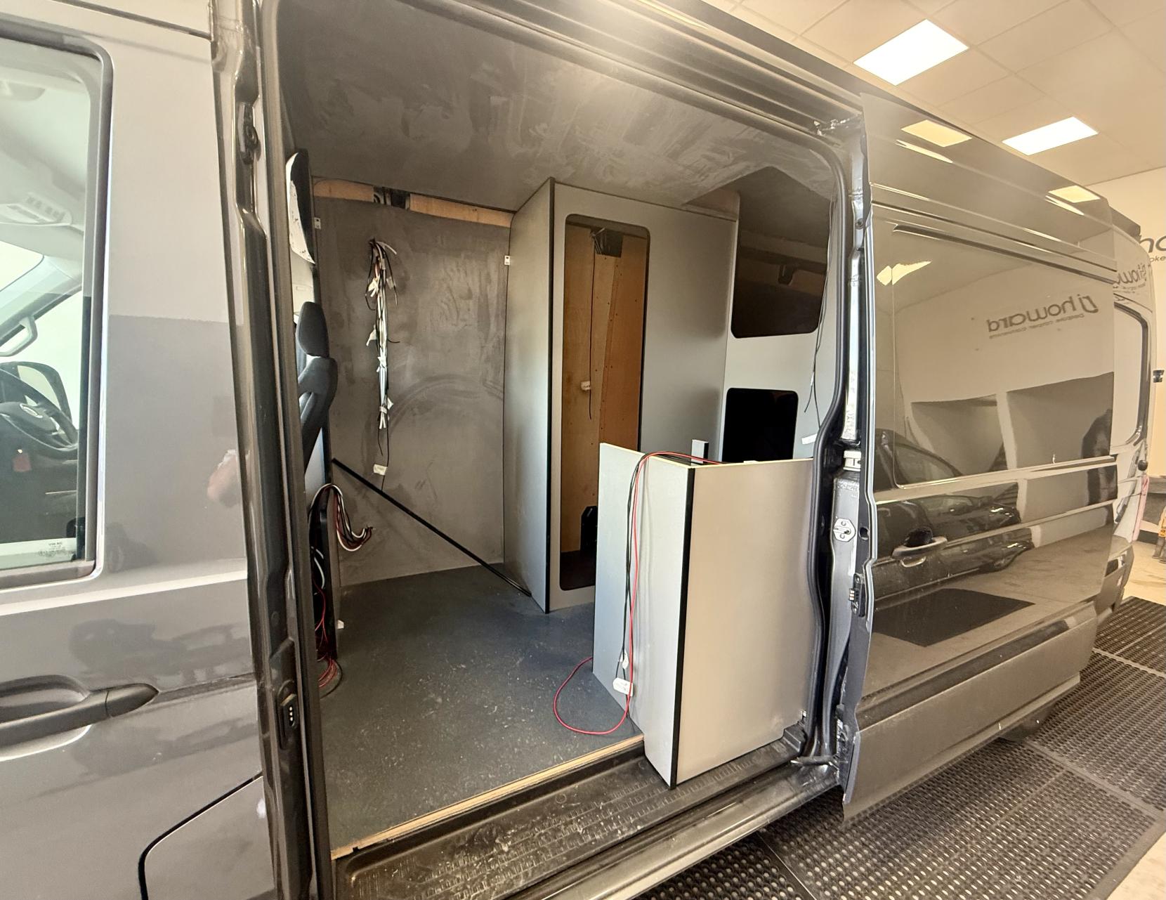 Volkswagen Crafter 2.0 Trendline Panel Van LCV (2017 - 2024)