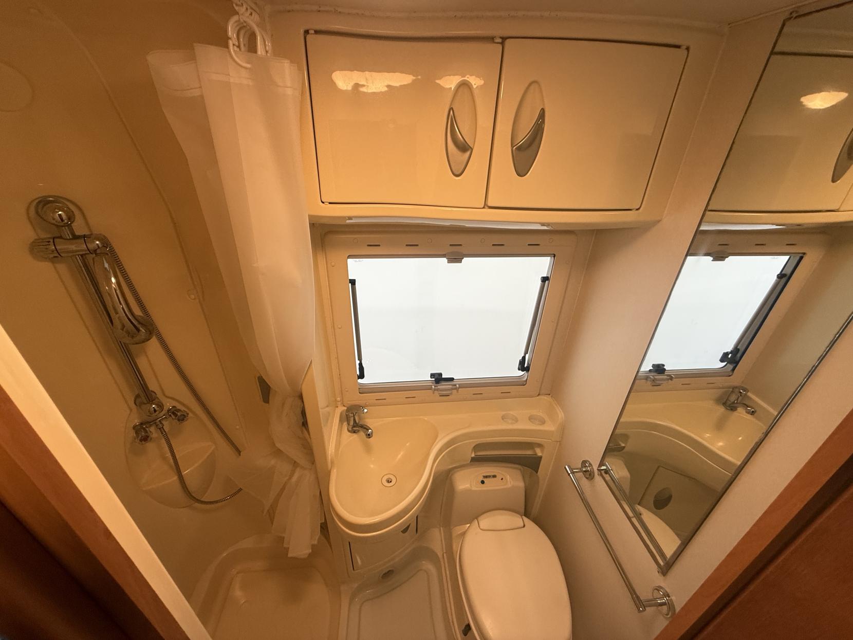 CI Motorhome JTD 128 MWB FIAT 6 BERTH MOTOR HOME