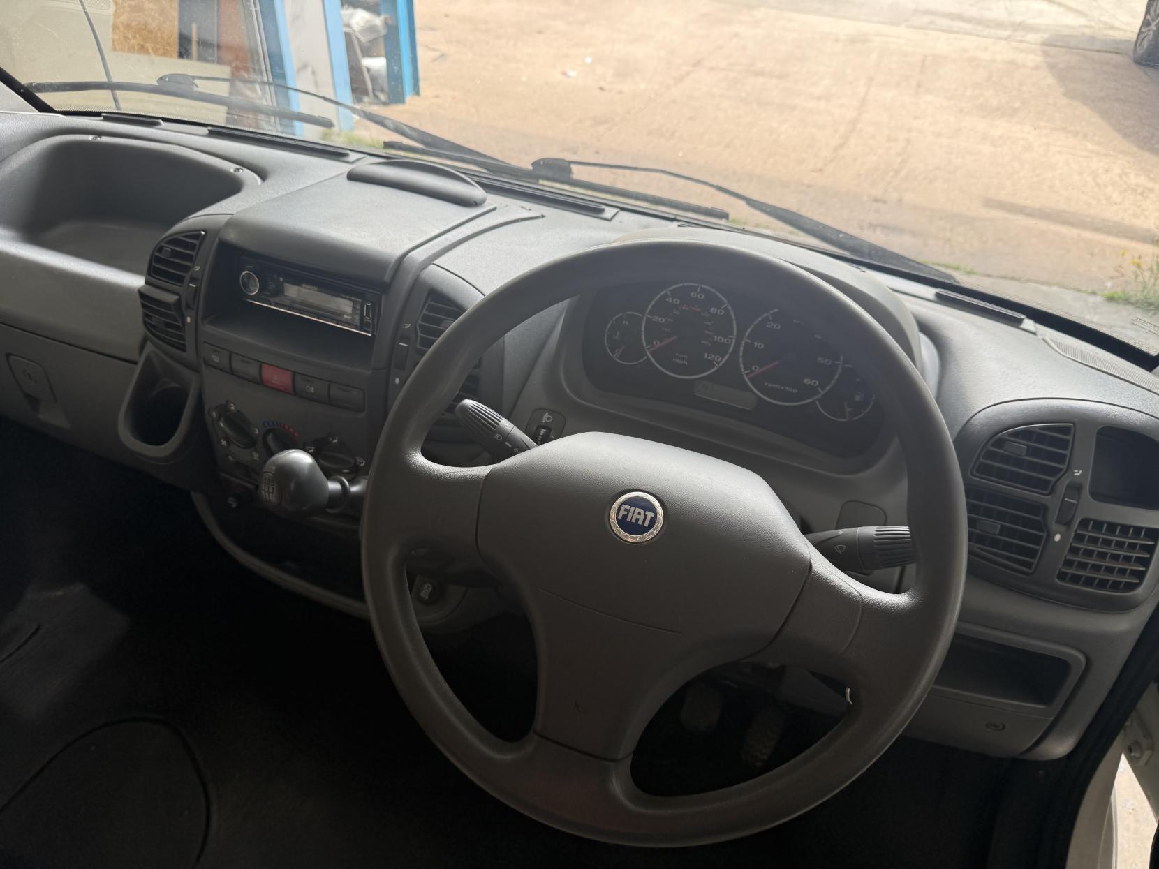 CI Motorhome JTD 128 MWB FIAT 6 BERTH MOTOR HOME