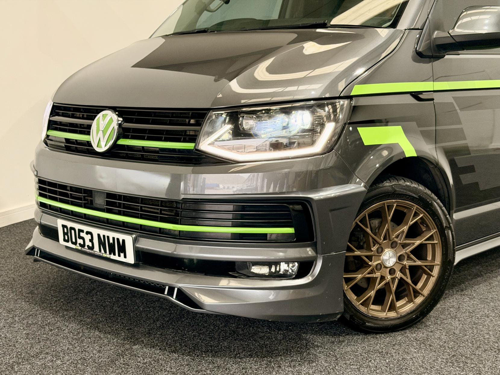 Volkswagen T6 Kombi Camper  With Pop Top Roof  2.0 TDI T30 BlueMotion Tech Highline Crew Van Double Cab 5dr Diesel DSG FWD SWB Euro 6 Camper Van POP Top