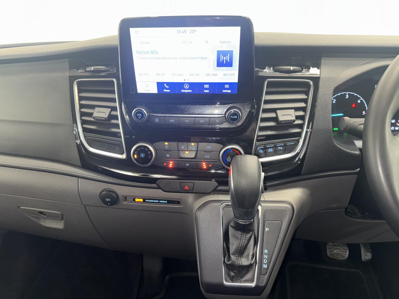 Ford Transit Custom 2.0 320 EcoBlue Limited Crew Van Double Cab 5dr Diesel Auto L2 H1 Euro 6 (130 ps)