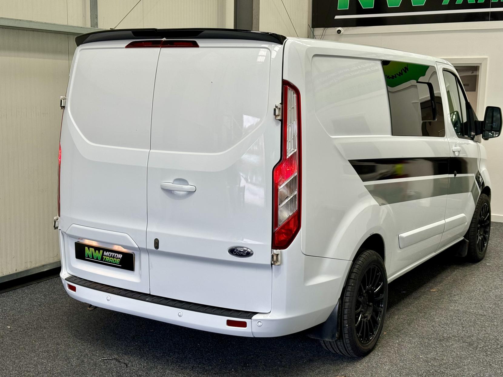 Ford Transit Custom 2.0 TDCi 270 Trend Panel Van 5dr Diesel Manual L1 H2 (157 g/km, 104 bhp)